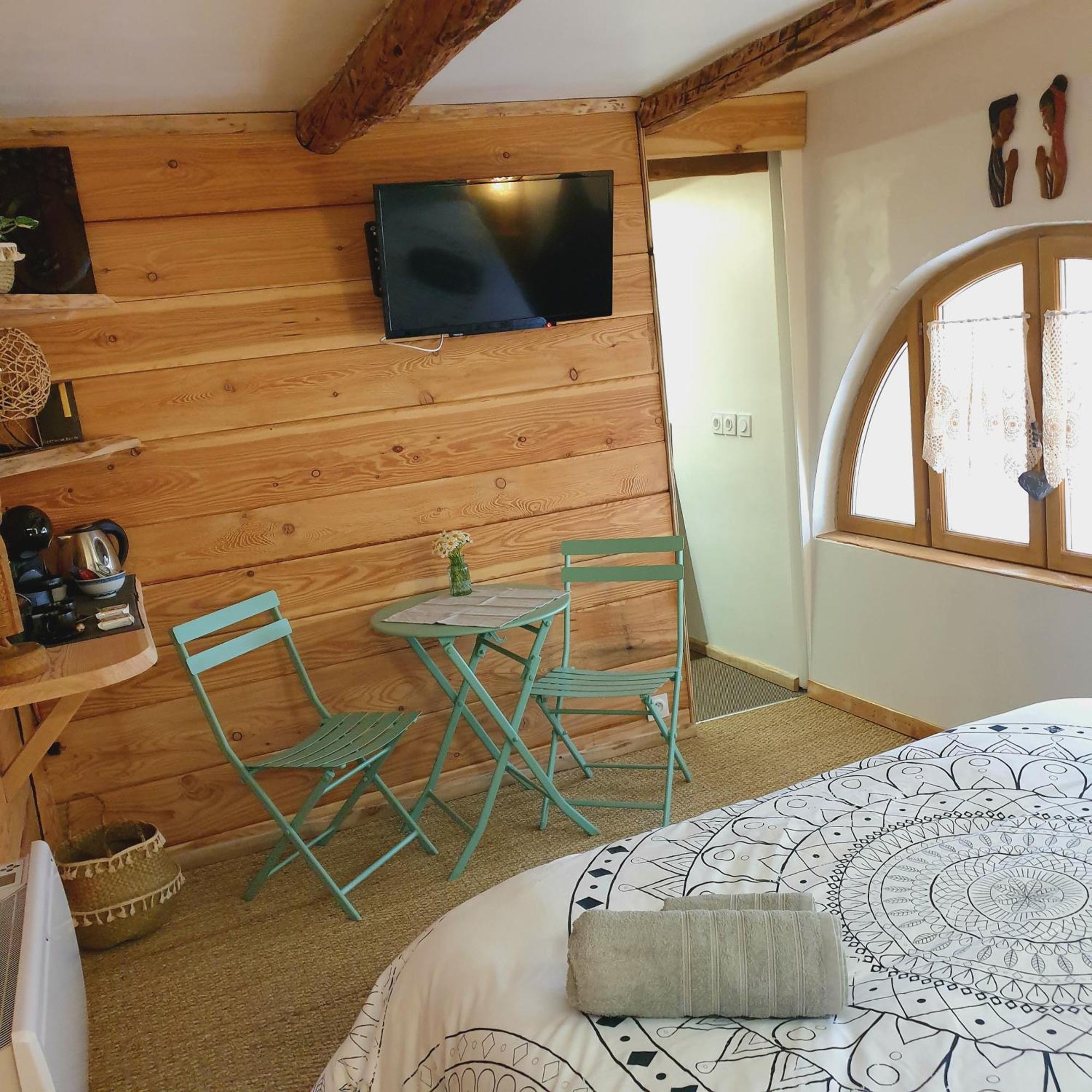 La Maison Basse Saint-Dalmas-le-Selvage Værelse billede